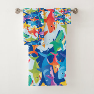 Grappige regenboog haai verjaardagsfeestje Patroon Bad Handdoek