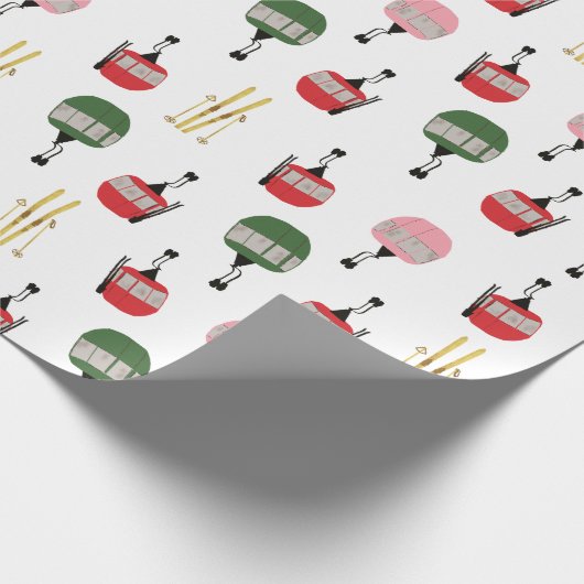 Grappige retro skilift gondel winterskiërs cadeaupapier (Hoek)