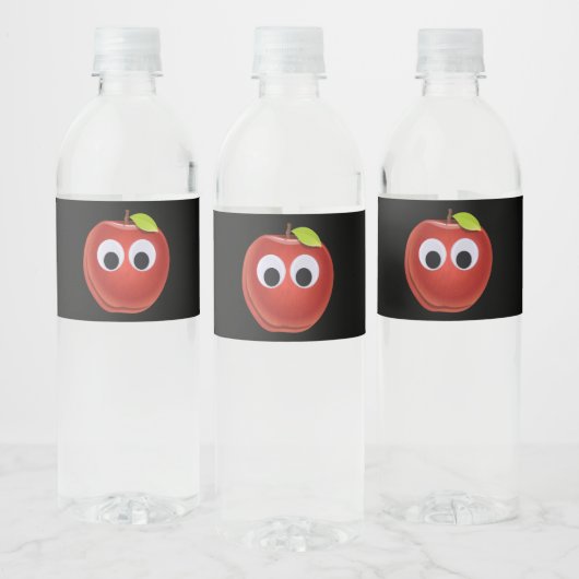 Grappige rode appel met Googly Eyes Waterfles Etiket (Flessen)