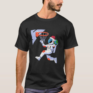 Grappige Santa Hat Astronaut Dunking Earth Basketb T-shirt