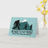 Grappige Sasquatch Kaart (Gele Bloem)