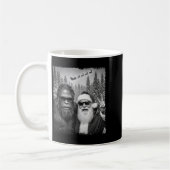 Grappige Sasquatch Meme Cool Selfie Met Sinterklaa Koffiemok (Links)
