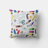 Grappige school benodigdheden personages kussen (Voorkant)