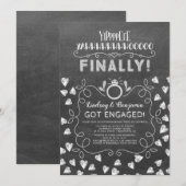 Grappige schoolbordstijl eindelijk verlovingsfeest kaart (Voorkant / Achterkant)