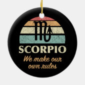 Grappige Scorpio Zodiac regels Keramisch Ornament (Achterkant)