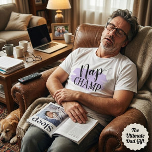 Grappige slaapkampioen typografie Vaderdag cadeau T-shirt
