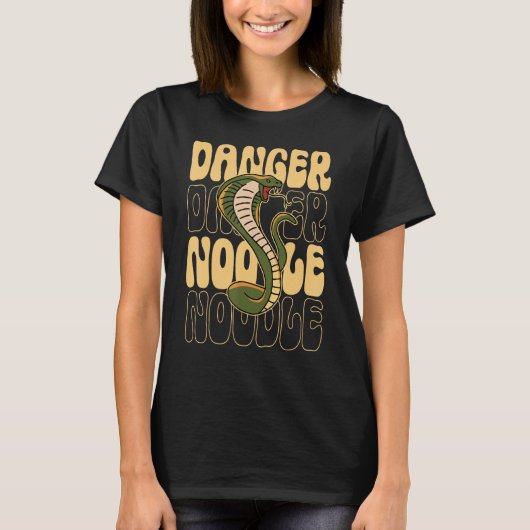 Grappige Snake Lover Gevaar Noodle T-shirt (Voorkant)
