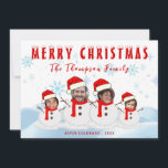 Grappige Snowman Familie Vrolijke Kerstfoto Feestdagenkaart<br><div class="desc">Vier het vakantieseizoen met onze Funny Snowman Family Merry Christmas Photo, een heerlijke aandenken die de vreugde van winterfeesten vangt. Dit charmante afbeelding beschikt over een grillige sneeuwmanfamilie, compleet met speelse uitingen die de sfeer van saamhorigheid belichamen. Perfect voor vakantiecaarten of seizoensgebonden decor, het toont de warmte van familiebanden tijdens...</div>