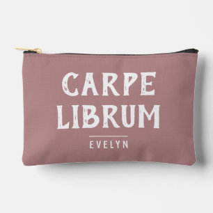 Grappige spreuk voor boekliefhebbers stoffig roze etui