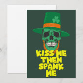 Grappige St. Patricks Dag 2023- Kus me dan sla me Feestdagenkaart (Voorkant / Achterkant)