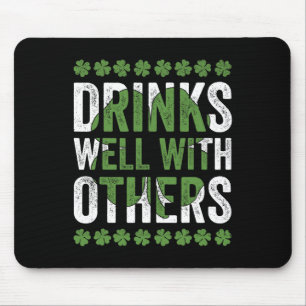 Grappige St. Patrick's Dag Dranken Wel Met Anderen Muismat
