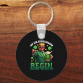 Grappige St. Patricks Dag Trump Laat De Schelmenst Sleutelhanger (Voorkant)