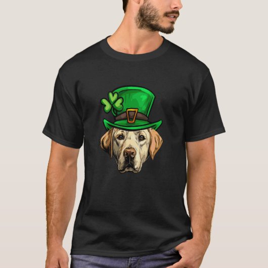 Grappige St. Patrick's Day Gele Labrador Retriever T-shirt (Voorkant)