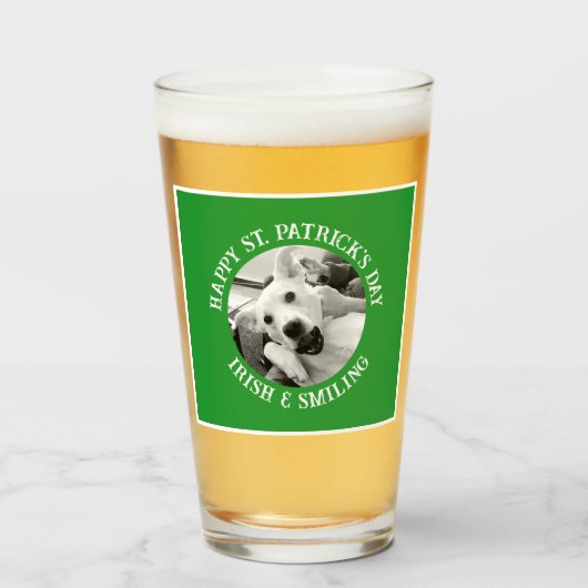 Grappige St. Patrick's Day Ierse en lachende hond Glas (Voorkant gevuld)