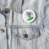 grappige surfende koalabeer ronde button 5,7 cm (In situ)