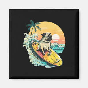 Grappige surfende pug op het strand Huisdierliefhe Magneet