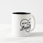 Grappige Surfer Moeder te zijn Zomer Beach Bum Pun Tweekleurige Koffiemok (Voorkant rechts)