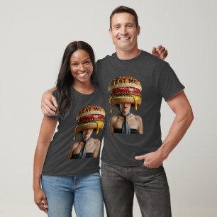 Grappige surrealistische cheeseburger vrouw t-shirt
