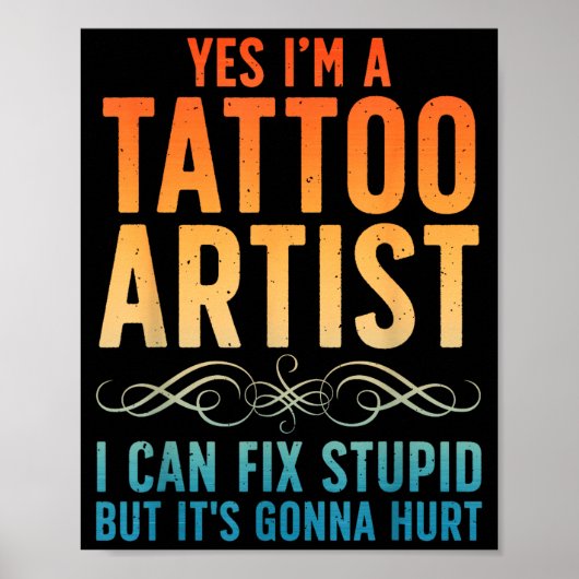 Grappige Tatoeëerder Kunst Voor Mannen Vrouwen Tat Poster (Voorkant)