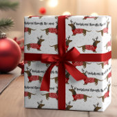 Grappige teckel door de sneeuw Kerstmis Cadeaupapier