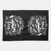 Grappige tijd om Bass Vissen Boat Haul Theedoek (Horizontaal)