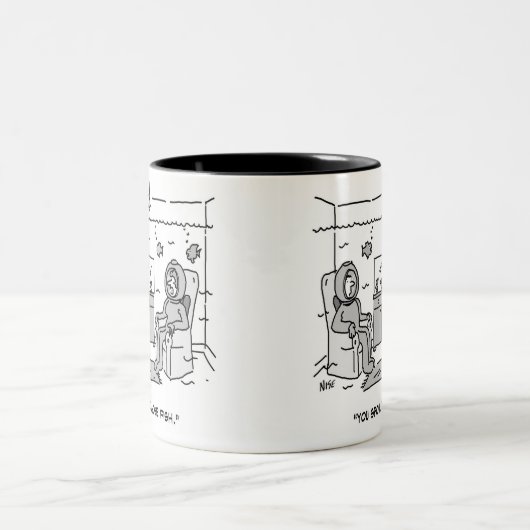 Grappige tropische vis Cartoon op een Tweekleurige Koffiemok (Center)