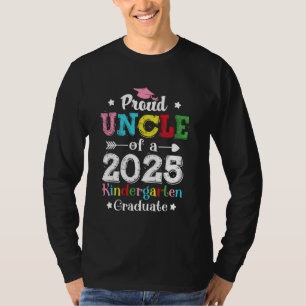 Grappige trotse oom van een klas van 2025 kleuters t-shirt