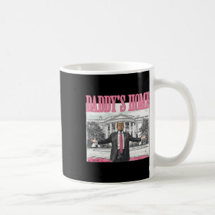 Grappige Trump 2024 Papa is Thuis Witte Huis Roze  Koffiemok