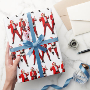 Grappige Trump Dance Kerstman Kerstfeest 2024 Cadeaupapier