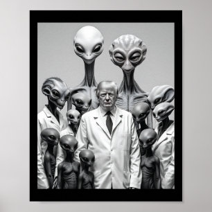 Grappige Trump Met Buitenaardse Verschwering Buite Poster