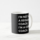 Grappige uitspraak voor coach en trainer koffiemok (Voorkant rechts)