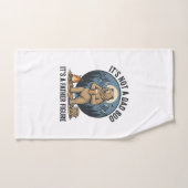 Grappige Vaderfiguur Beer Kamperen Vector Design_1 Handdoek (Handdoek)