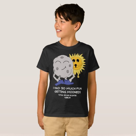 Grappige Verduistering 2024 Getting Mooned Joke T-shirt (Voorkant volledig)