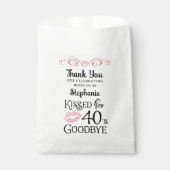 Grappige verjaardag dank je kuste haar decennium a bedankzakje (Voorkant)