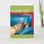 Grappige verjaardag, hond slaapt op de bank met pa kaart (Voorkant)