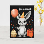 Grappige Verjaardag Kangoeroe Met Feest Pet Vector Kaart (Gele Bloem)