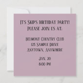 Grappige verjaardagsfeestje glimlachende taart uit kaart (Achterkant)