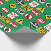 Grappige verkeersbordstop Voer geen waarschuwingen Cadeaupapier (Hoek)