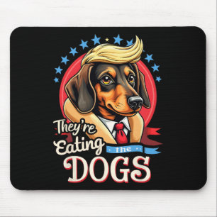 Grappige verkiezing 2024 Retro Ze eten de honden Muismat