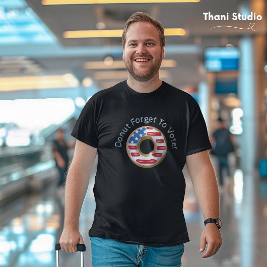 Grappige verkiezingen Vergeet niet om donker te st T-shirt