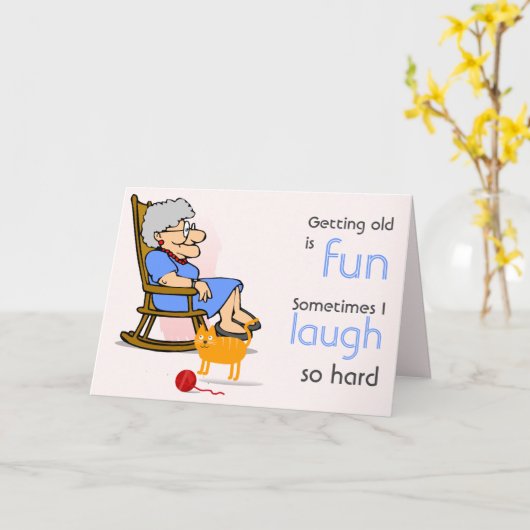 Grappige Verouderende Oude Vrouw over de Heuvel Kaart (Gele Bloem)