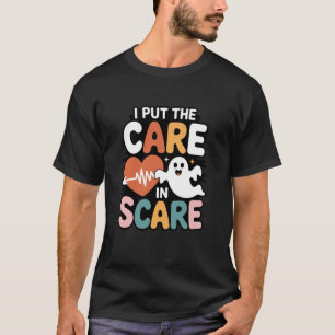 Grappige Verpleegster Geest Zorg Verschrikking Hal T-shirt