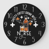 Grappige Verpleegster home bar woord kunst Grote Klok (Voorkant)