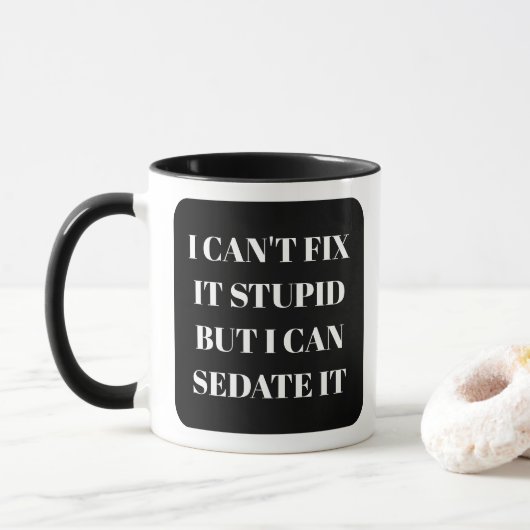 Grappige Verpleegster Mok Ik Kan Stupiditeit Niet (Met donut)