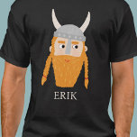 Grappige Viking gepersonaliseerd T-shirt<br><div class="desc">Een leuke Viking,  perfect voor je favoriete Scandinavische. Originele kunst van Nic Squirrell. Wijzig de naam om deze te personaliseren.</div>