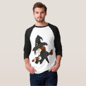 Grappige Vliegende Heks Geïsoleerd op Wit T-shirt (Voorkant volledig)