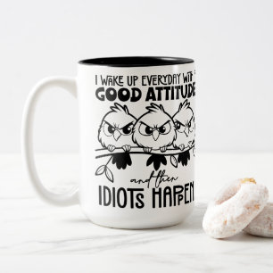 Grappige vogels cadeaus met idiote spreuken tweekleurige koffiemok