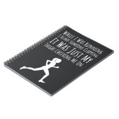 Grappige vrouwen lopen cadeaus voor haar Humor Run Notitieboek (Linkerzijde)