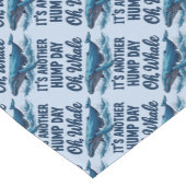 Grappige Walvisgrap "Oh Walvis" Hump Day-ontwerp Korte Tafelloper (Hoek)