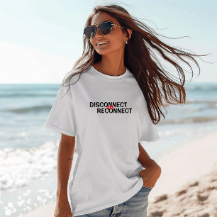 Grappige wandelshirt Disconnect to Reconnect zwart T-shirt
